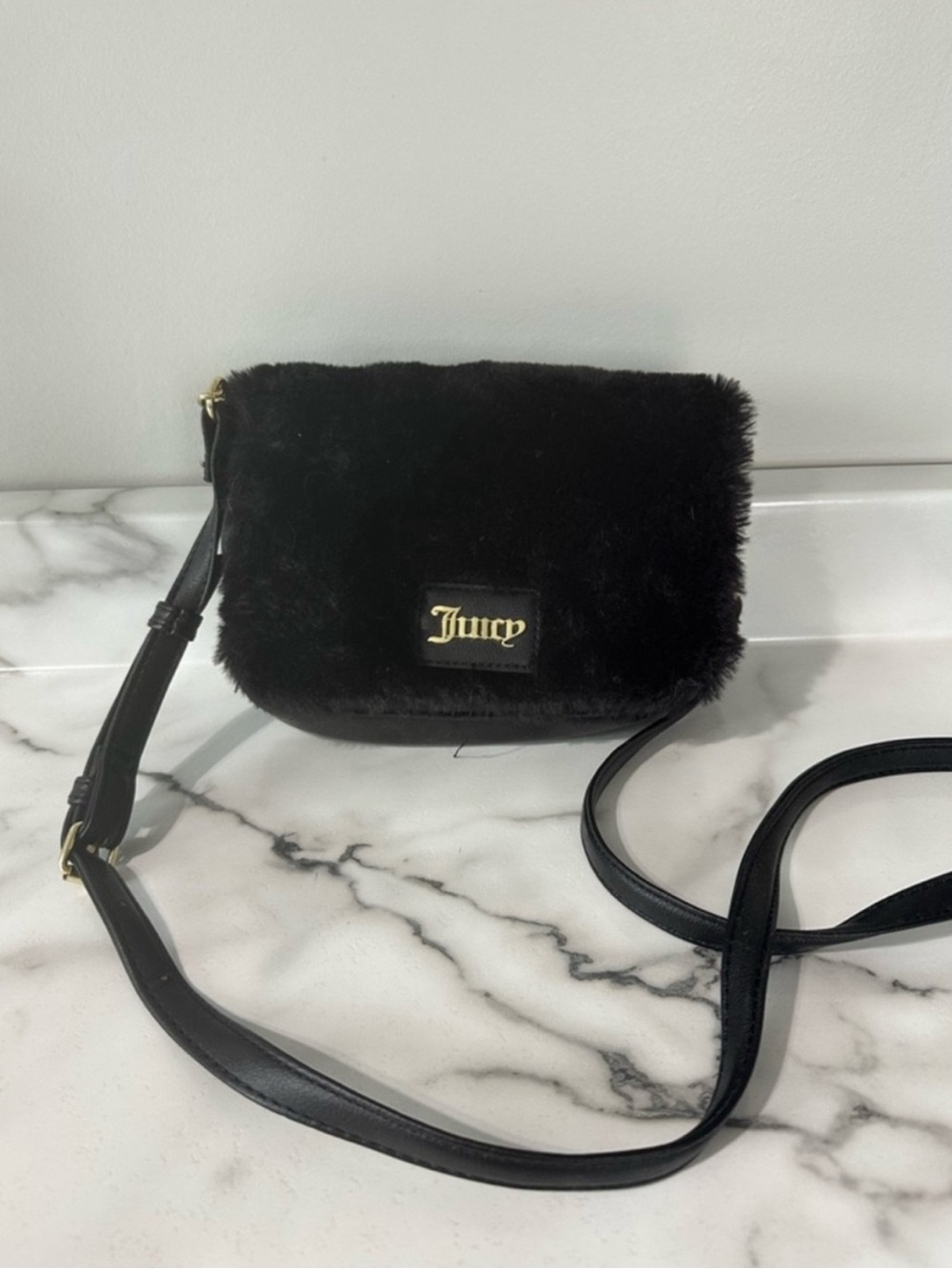 NWOT Juicy Couture Black Faux Fur Crossbody Bag